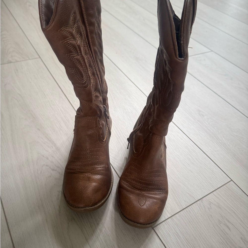Brown Leather cowgirl Boots girls size 2